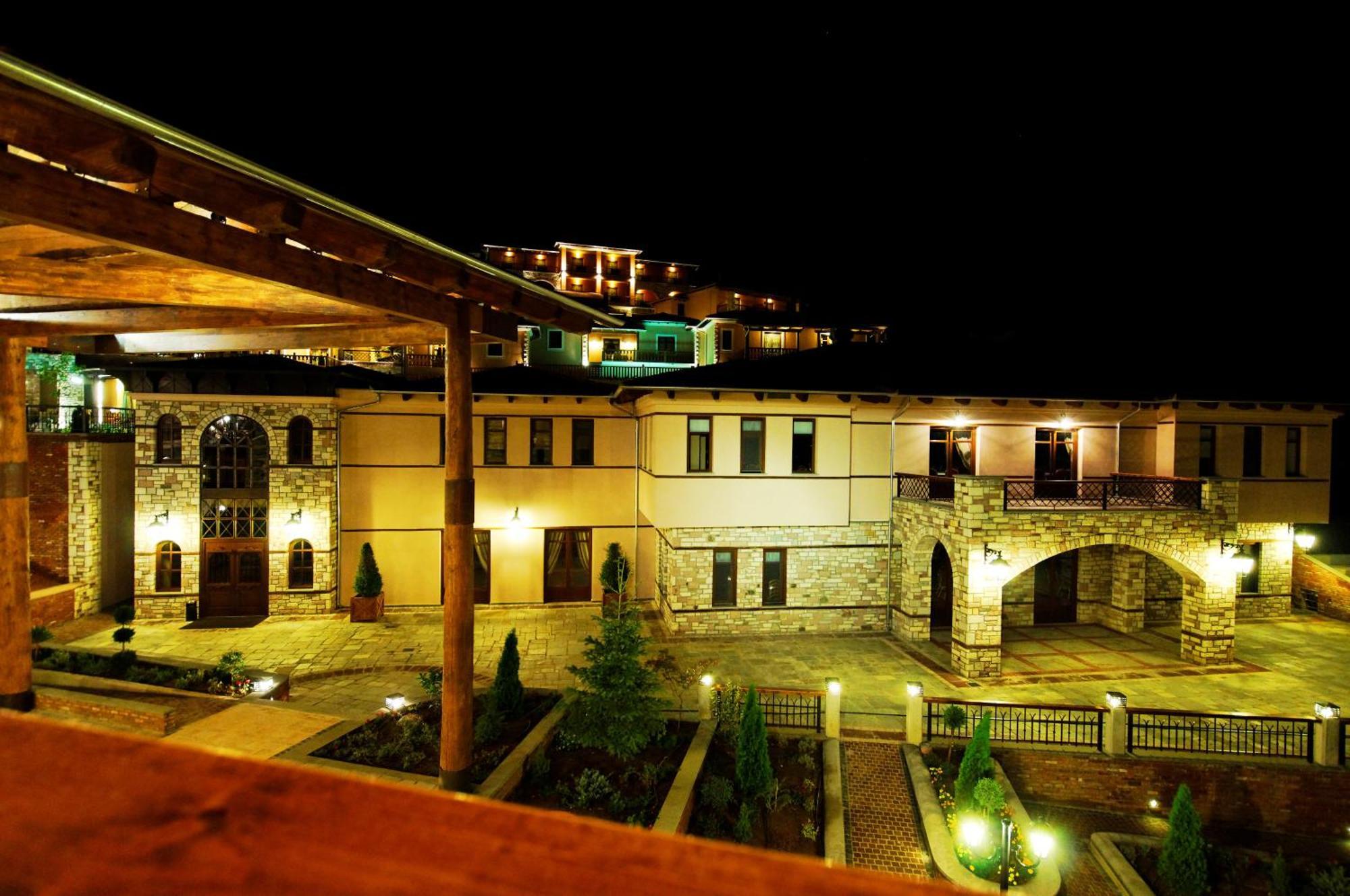 Kazarma Hotel Kalývia Fylaktís Bagian luar foto