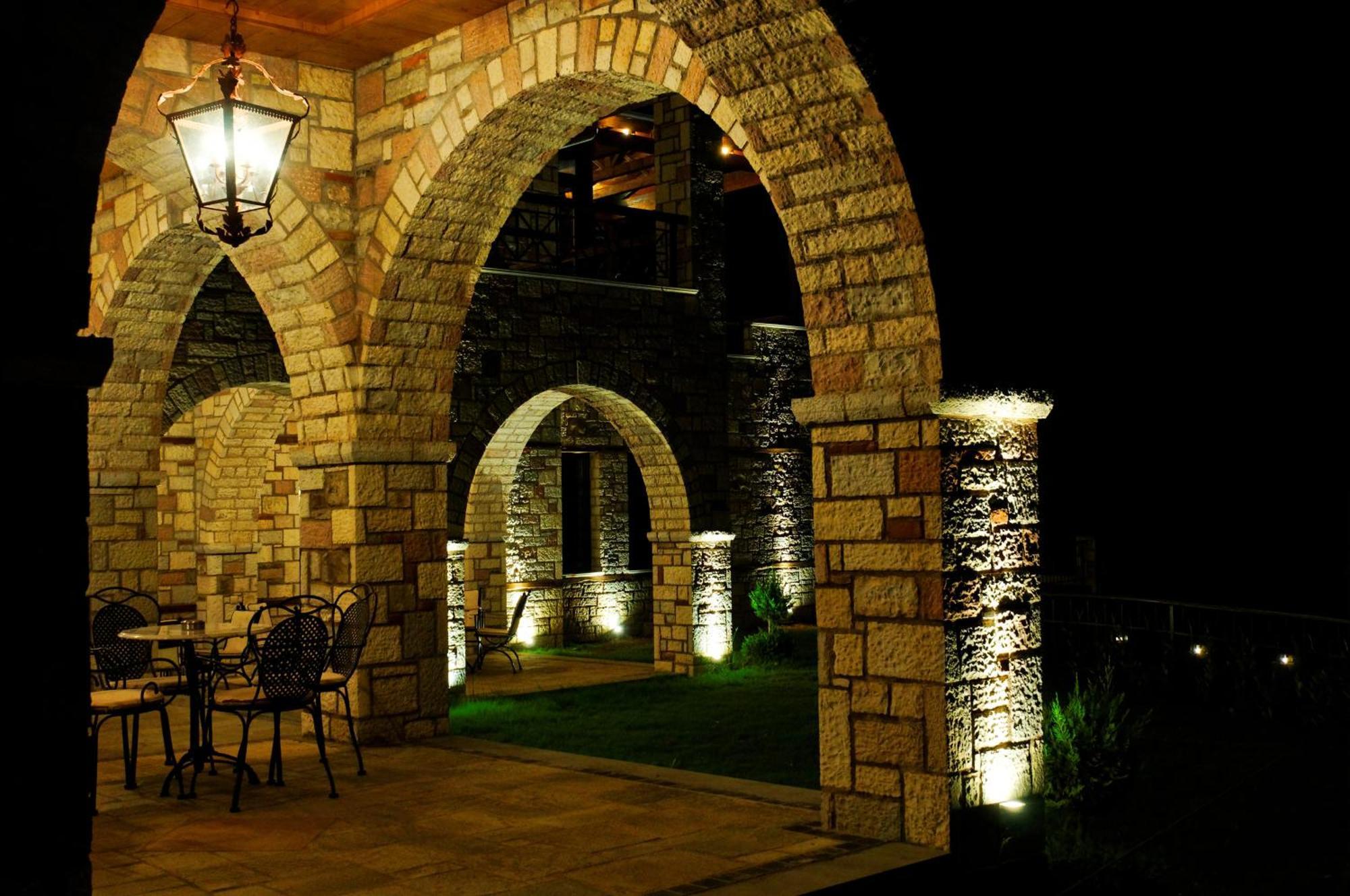Kazarma Hotel Kalývia Fylaktís Bagian luar foto