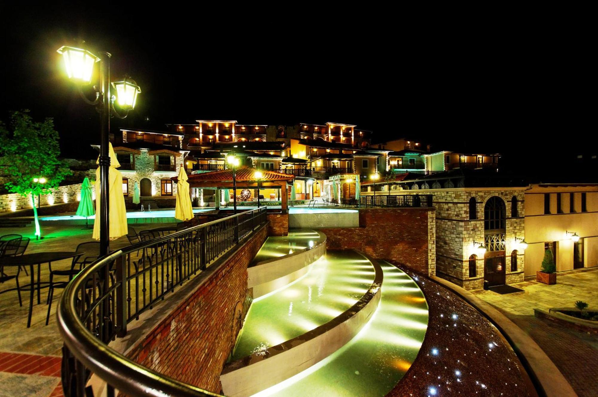 Kazarma Hotel Kalývia Fylaktís Bagian luar foto