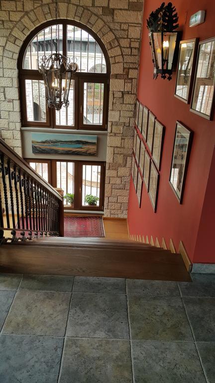 Kazarma Hotel Kalývia Fylaktís Bagian luar foto