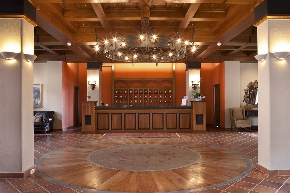 Kazarma Hotel Kalývia Fylaktís Bagian luar foto