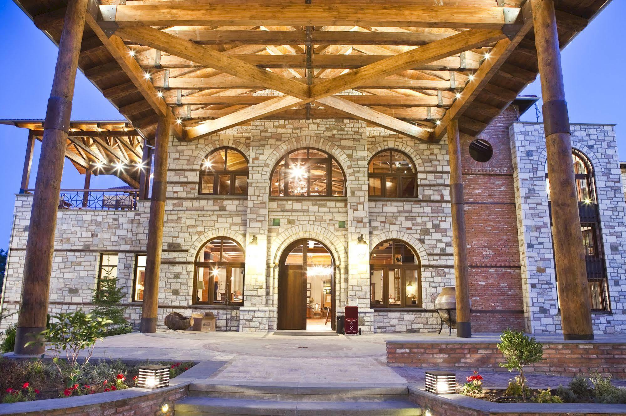 Kazarma Hotel Kalývia Fylaktís Bagian luar foto